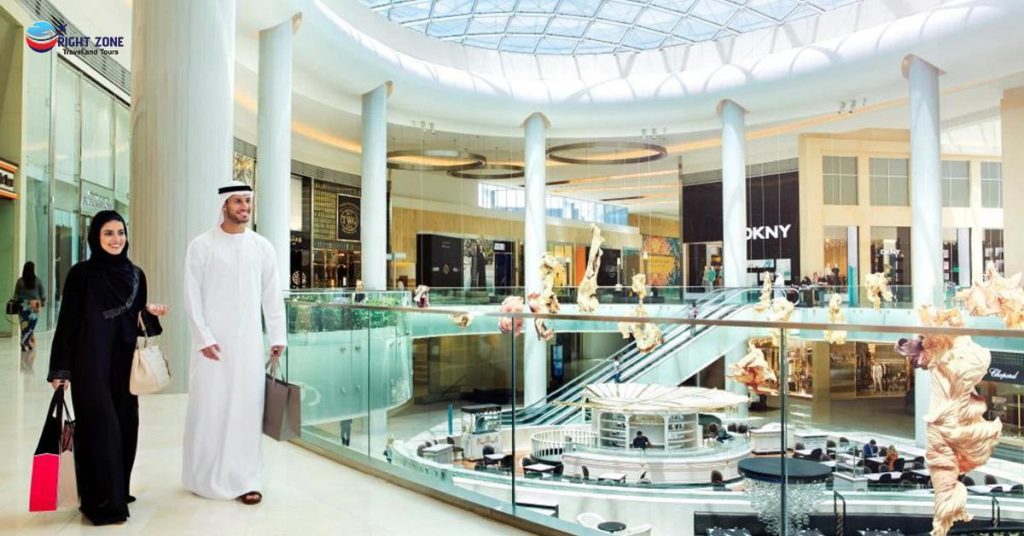 Dubai’s Extravagant Shopping Paradise: Exploring the Magnificent Malls